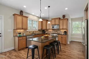 1602 Eagle Lodge Ln, Durham, NC 27703 - Photo 6