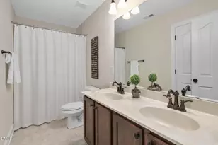 1602 Eagle Lodge Ln, Durham, NC 27703 - Photo 18