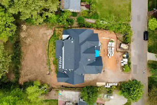 3422 Redbud Ln, Raleigh, NC 27607 - Photo 2