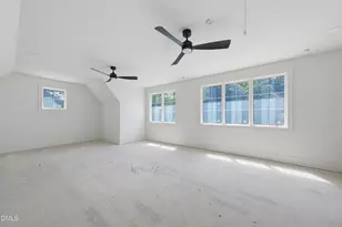 3422 Redbud Ln, Raleigh, NC 27607 - Photo 32