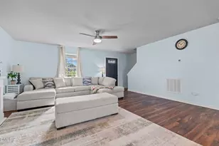 759 Dayflower Ct, Vass, NC 28394 - Photo 6