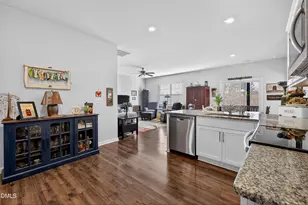 118 Norris Creek Dr, Clayton, NC 27527 - Photo 4