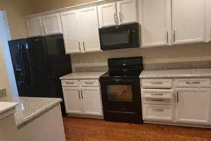 100 Stratford Lakes Dr, Durham, NC 27713 - Photo 8