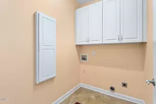 520 Grandview Dr, Graham, NC 27253 - Photo 20