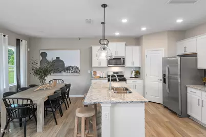 613 Wicklow Hall Drive, Fuquay Varina, NC 27526 - Photo 2