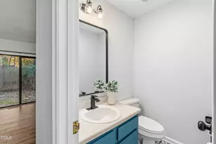 6422 English Oaks Dr, Raleigh, NC 27615 - Photo 10