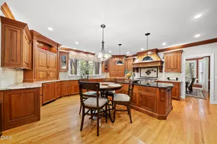 128 Wheatsbury Dr, Cary, NC 27513 - Photo 4