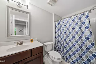 128 Wheatsbury Dr, Cary, NC 27513 - Photo 54