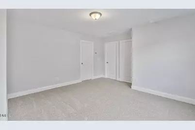 600 Barrington Row Avenue, Zebulon, NC 27597 - Photo 8