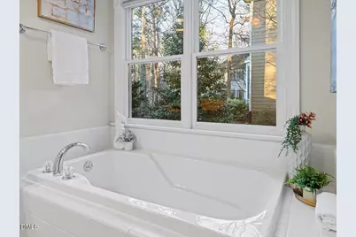 105 Rossburn Way, Chapel Hill, NC 27516 - Photo 38