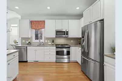 105 Rossburn Way, Chapel Hill, NC 27516 - Photo 16