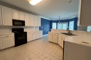 9313 Palm Bay Cir, Raleigh, NC 27617 - Photo 10