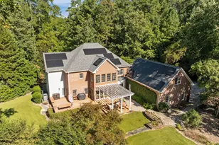 2713 Weaver Hill Dr, Apex, NC 27502 - Photo 2