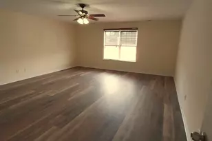 201 Jasper Point Dr, Holly Springs, NC 27540 - Photo 12