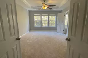 2739 Laurel Cherry St, Raleigh, NC 27612 - Photo 10