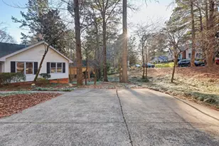 305 Westbrook Dr, Carrboro, NC 27510 - Photo 48