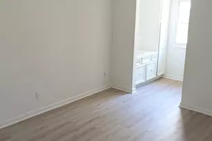 4100 Five Oaks Dr, Durham, NC 27707 - Photo 6