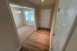 730 Willow Bay Dr, Fuquay-Varina, NC 27526 - Photo 6