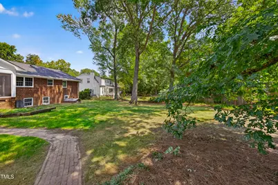 818 Colonial Drive, Burlington, NC 27215 - Photo 34