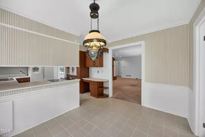 818 Colonial Drive, Burlington, NC 27215 - Photo 12