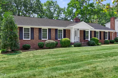 818 Colonial Drive, Burlington, NC 27215 - Photo 2