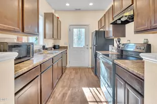 904 E Jones St, Raleigh, NC 27601 - Photo 8