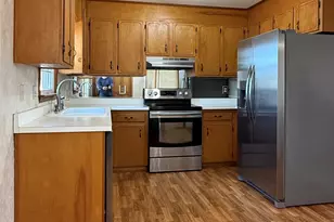 103 Byrd Dr, Dunn, NC 28334 - Photo 6