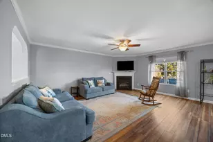 613 Collington Dr, Mebane, NC 27302 - Photo 10