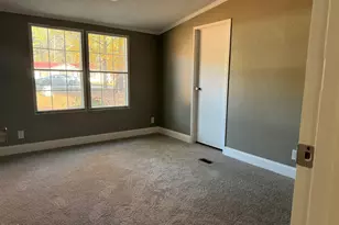 192 Mum Ln, Henderson, NC 27537 - Photo 12