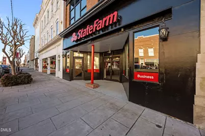 207 S Garnett Street, Henderson, NC 27536 - Photo 2