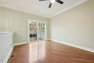 10510 Sablewood Dr, Raleigh, NC 27617 - Photo 4