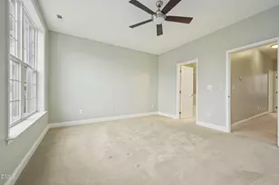 10510 Sablewood Dr, Raleigh, NC 27617 - Photo 22