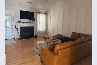 525 Victoria Hills Drive S, Fuquay Varina, NC 27526 - Photo 2