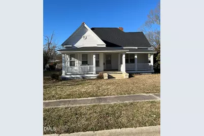 119 E Sycamore Street, Zebulon, NC 27597 - Photo 2