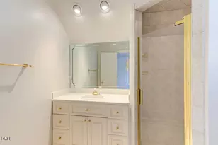 100 Sundance Pl, Chapel Hill, NC 27514 - Photo 40