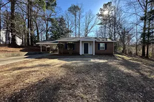 1304 Seabrook Rd, Raleigh, NC 27610 - Photo 2