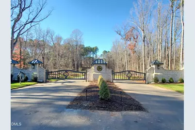 6516 Sanctuary Falls Drive, Raleigh, NC 27614 - Photo 4