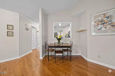 135 Boldleaf Court, Cary, NC 27513 - Photo 8