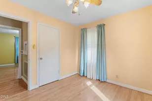 1008 W King St, Hillsborough, NC 27278 - Photo 20