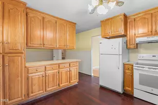 1008 W King St, Hillsborough, NC 27278 - Photo 12