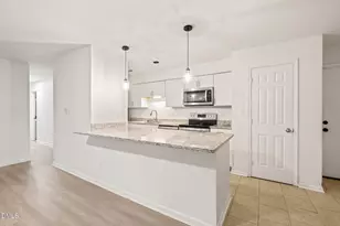 1300 Park Glen Dr, Raleigh, NC 27610 - Photo 2