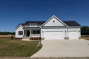 117 Bryant Farm Dr, Selma, NC 27576 - Photo 1