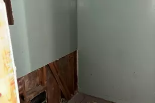 306 Hickory Dr, Chapel Hill, NC 27517 - Photo 10