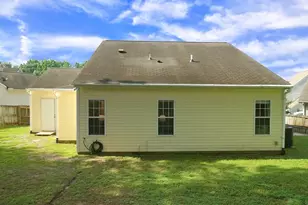 3709 Fan Palm Ct, Raleigh, NC 27616 - Photo 36