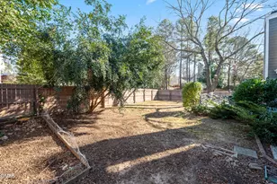 1117 Oakside Ct, Raleigh, NC 27609 - Photo 28