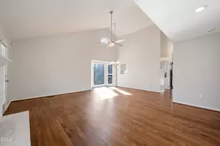 1117 Oakside Ct, Raleigh, NC 27609 - Photo 12
