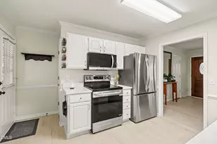 2615 Barwick Dr, Durham, NC 27704 - Photo 6