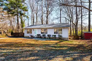 909 Bryn Mawr Ct, Apex, NC 27502 - Photo 4