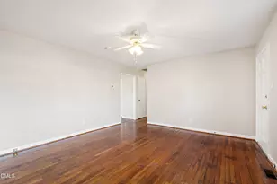 909 Bryn Mawr Ct, Apex, NC 27502 - Photo 6