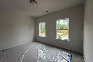 309 Hemlock Dr, Sanford, NC 27330 - Photo 8